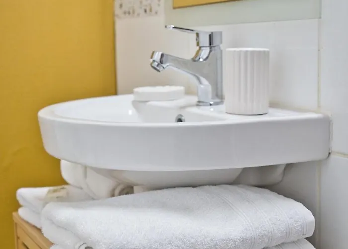 Le Coquebert - Apartment Reims